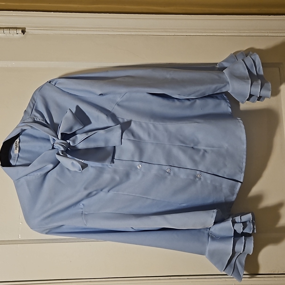 ❤️💰💖3/20.00 Zeagoo Bell Sleeve Blue Blouse BUNDLE  AND  SAVE ❤️💰💖
